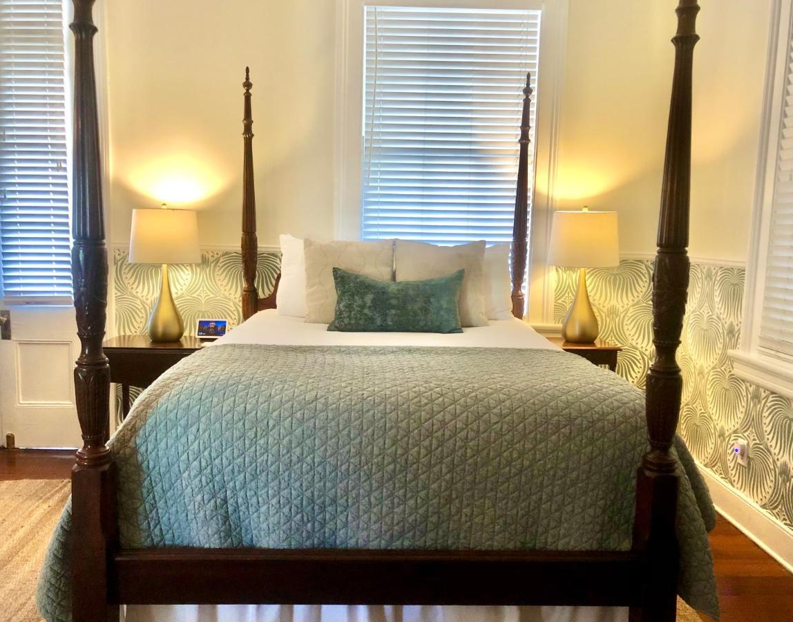 Daybed With Trundle In The Beautiful Ashley Inn 4 Blocks From King St Charleston Eksteriør bilde